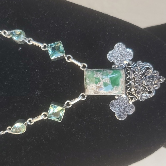 New Variscite and Peridot 925 Silver Necklace. - Picture 2 of 12